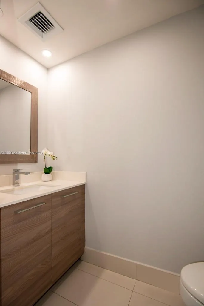 1300 S Miami Ave. 3908, Miami, Florida 33130, Miami, Florida 33130, 1 Bedroom Bedrooms, ,1 BathroomBathrooms,Residential Lease,For Rent,1300 S Miami Ave. 3908, Miami, Florida 33130,A12001762