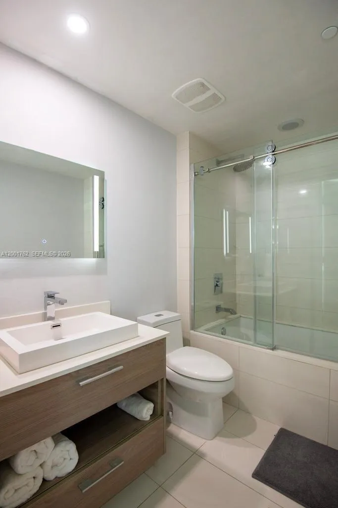 1300 S Miami Ave. 3908, Miami, Florida 33130, Miami, Florida 33130, 1 Bedroom Bedrooms, ,1 BathroomBathrooms,Residential Lease,For Rent,1300 S Miami Ave. 3908, Miami, Florida 33130,A12001762