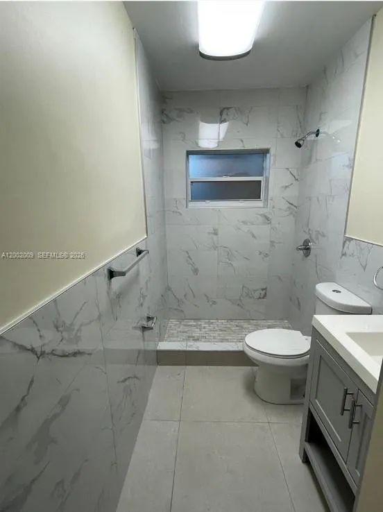 1720 Pierce St 1, Hollywood, Florida 33020, Hollywood, Florida 33020, 1 Bedroom Bedrooms, ,1 BathroomBathrooms,Residential Lease,For Rent,1720 Pierce St 1, Hollywood, Florida 33020,A12002009