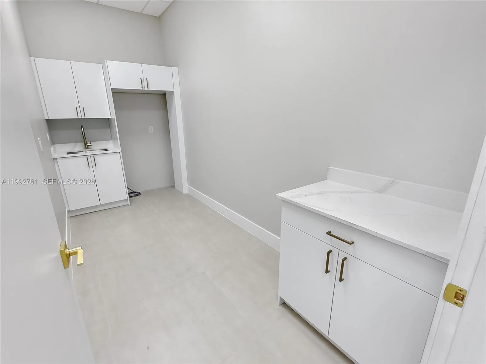 12750 Nw 17th St 220, Sweetwater, Florida 33182, Sweetwater, Florida 33182, ,Commercial Lease,For Rent,12750 Nw 17th St 220, Sweetwater, Florida 33182,A11992761