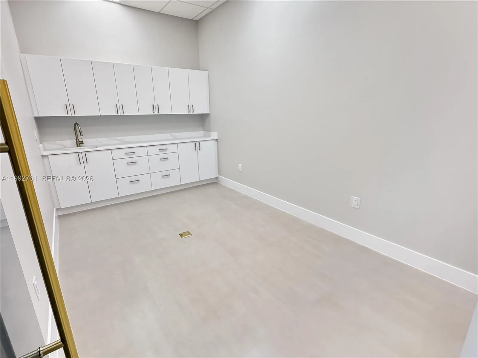 12750 Nw 17th St 220, Sweetwater, Florida 33182, Sweetwater, Florida 33182, ,Commercial Lease,For Rent,12750 Nw 17th St 220, Sweetwater, Florida 33182,A11992761