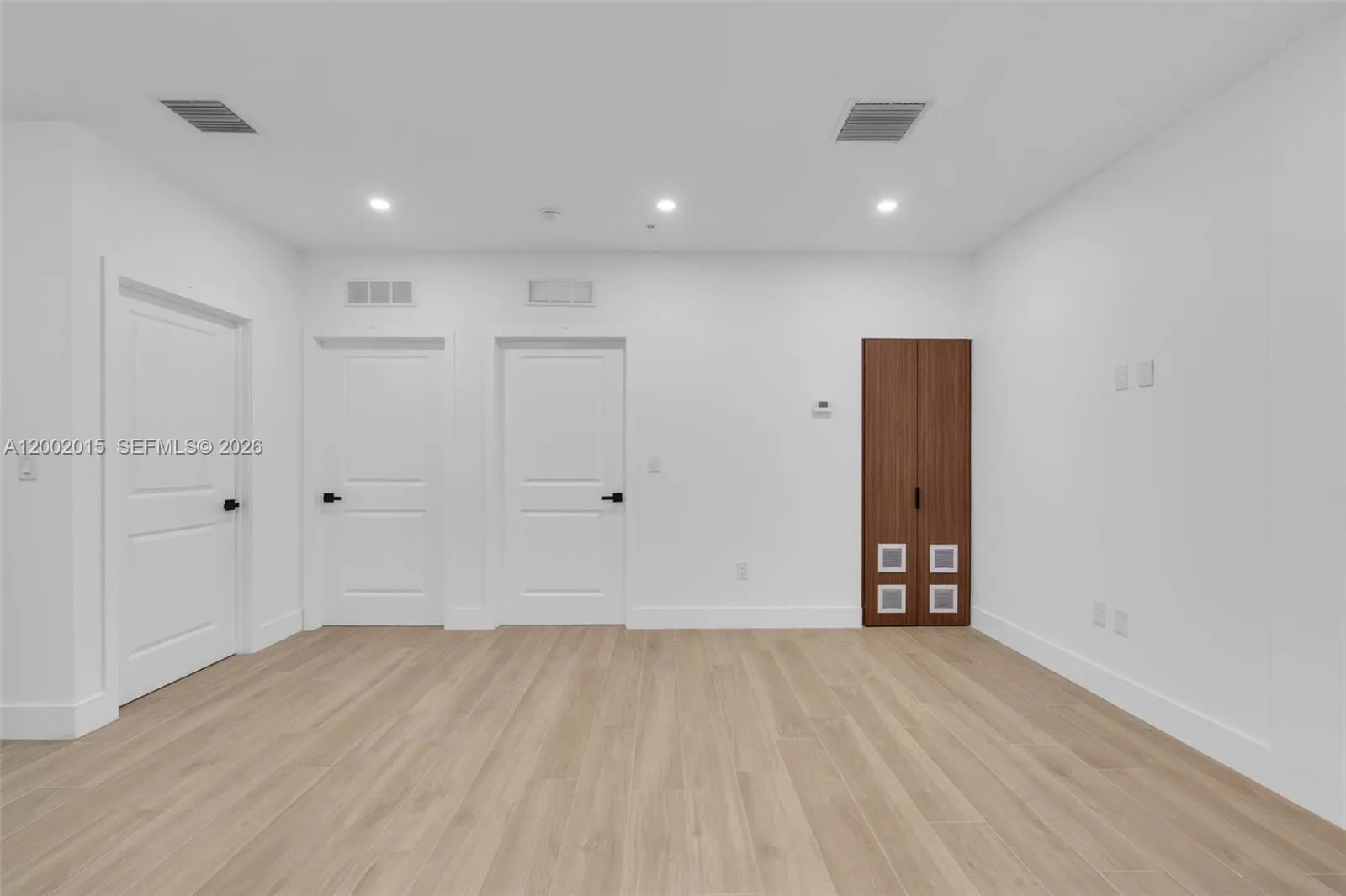 1037 Nw 2nd St, Miami, Florida 33128, Miami, Florida 33128, ,Commercial Sale,For Sale,1037 Nw 2nd St, Miami, Florida 33128,A12002015