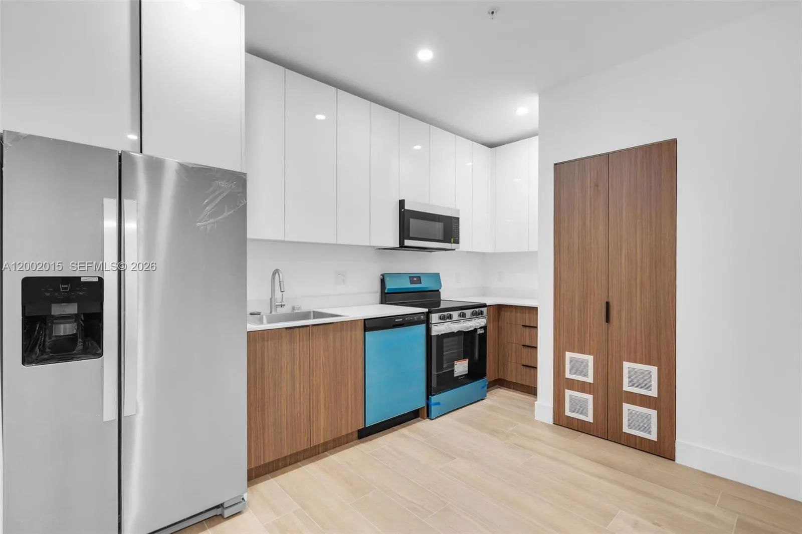 1037 Nw 2nd St, Miami, Florida 33128, Miami, Florida 33128, ,Commercial Sale,For Sale,1037 Nw 2nd St, Miami, Florida 33128,A12002015