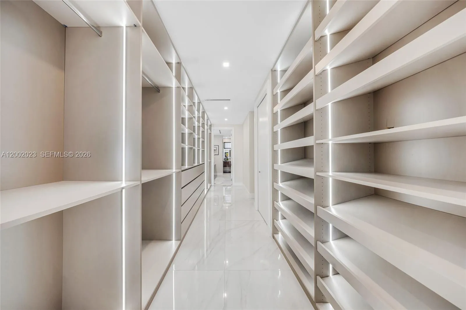 750 Ne 16th Ave, Fort Lauderdale, Florida 33304, Fort Lauderdale, Florida 33304, 5 Bedrooms Bedrooms, ,4 BathroomsBathrooms,Residential,For Sale,750 Ne 16th Ave, Fort Lauderdale, Florida 33304,A12002023