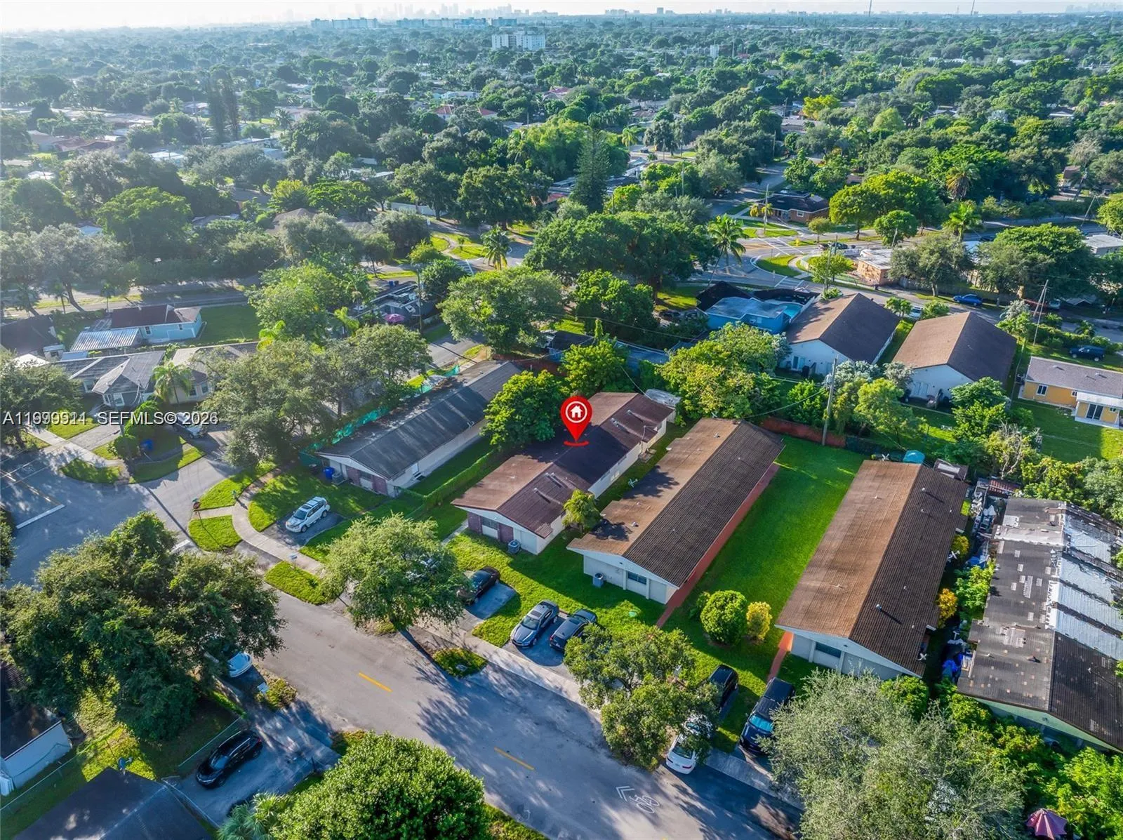 5706 Lincoln St, Hollywood, Florida 33021, Hollywood, Florida 33021, ,Residential Income,For Sale,5706 Lincoln St, Hollywood, Florida 33021,A11999911