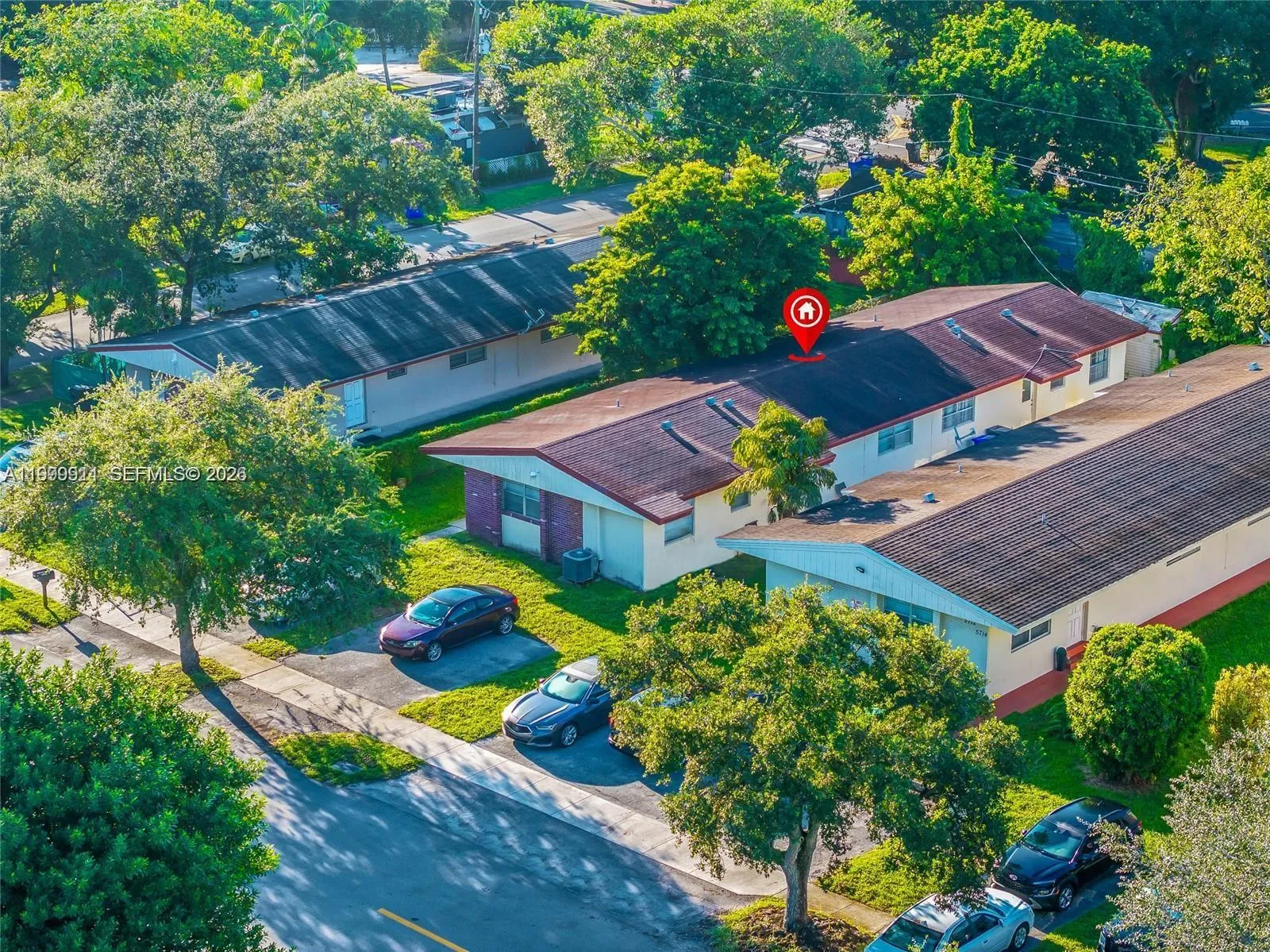 5706 Lincoln St, Hollywood, Florida 33021, Hollywood, Florida 33021, ,Residential Income,For Sale,5706 Lincoln St, Hollywood, Florida 33021,A11999911
