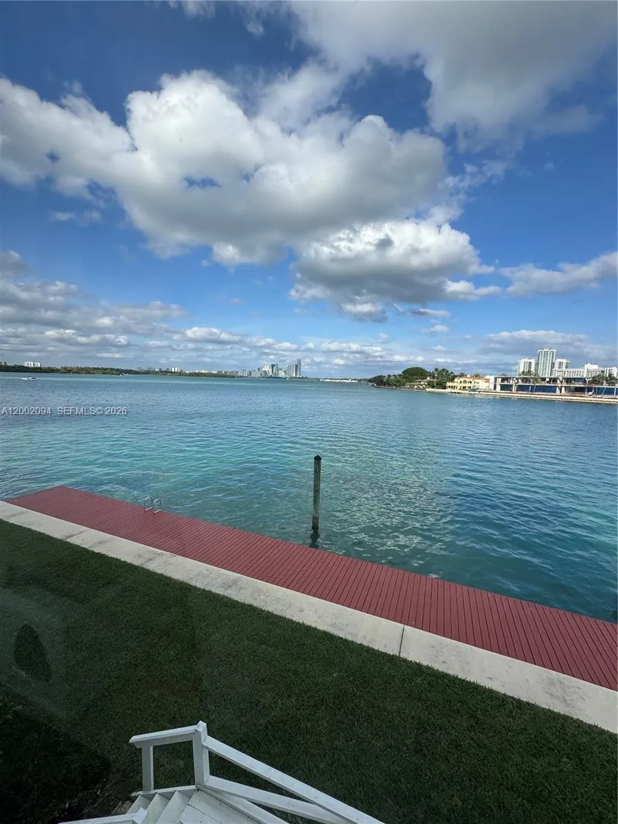 10281 E Bay Harbor Dr A5, Bay Harbor Islands, Flor, Bay Harbor Islands, Florida 33154, 1 Bedroom Bedrooms, ,1 BathroomBathrooms,Residential Lease,For Rent,10281 E Bay Harbor Dr A5, Bay Harbor Islands, Flor,A12002094