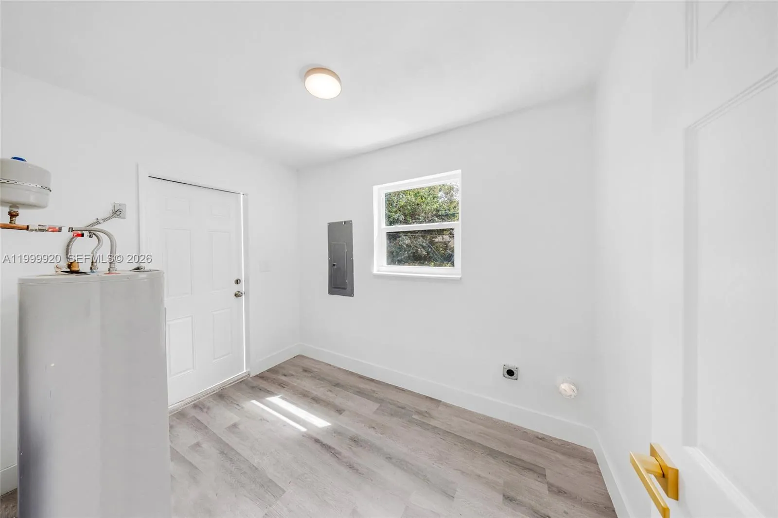 1260 Nw 188th St, Miami Gardens, Florida 33169, Miami Gardens, Florida 33169, 3 Bedrooms Bedrooms, ,2 BathroomsBathrooms,Residential,For Sale,1260 Nw 188th St, Miami Gardens, Florida 33169,A11999920