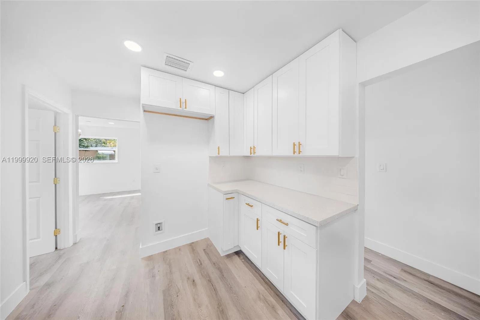 1260 Nw 188th St, Miami Gardens, Florida 33169, Miami Gardens, Florida 33169, 3 Bedrooms Bedrooms, ,2 BathroomsBathrooms,Residential,For Sale,1260 Nw 188th St, Miami Gardens, Florida 33169,A11999920