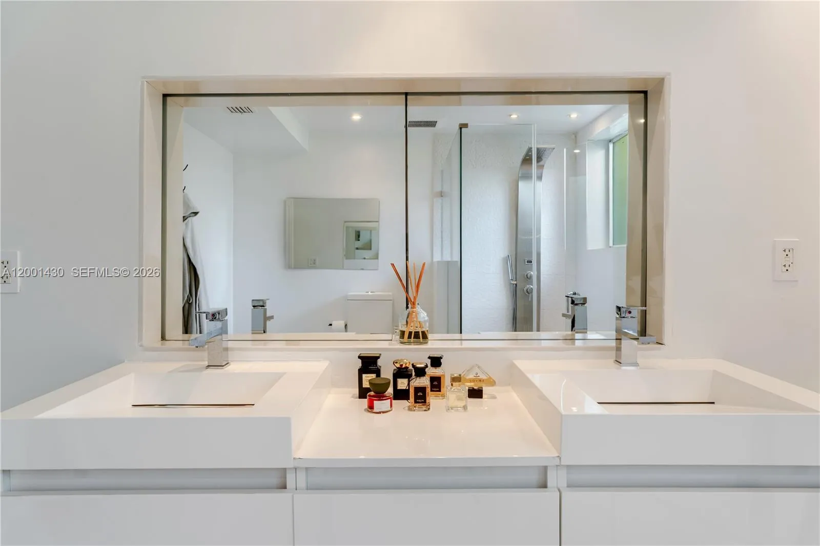 7501 W Adventure Ave, North Bay Village, Florida 3, North Bay Village, Florida 33141, 4 Bedrooms Bedrooms, ,2 BathroomsBathrooms,Residential,For Sale,7501 W Adventure Ave, North Bay Village, Florida 3,A12001430
