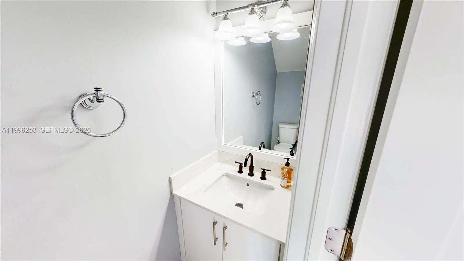 10101 Sw 154th Cir Ct 107-11, Miami, Florida 33196, Miami, Florida 33196, 3 Bedrooms Bedrooms, ,2 BathroomsBathrooms,Residential,For Sale,10101 Sw 154th Cir Ct 107-11, Miami, Florida 33196,A11996253