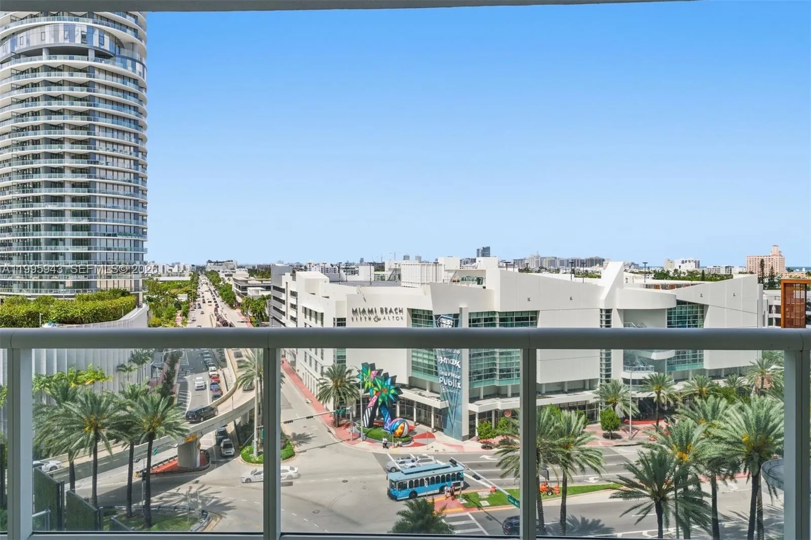 450 Alton Rd 910, Miami Beach, Florida 33139, Miami Beach, Florida 33139, 2 Bedrooms Bedrooms, ,2 BathroomsBathrooms,Residential,For Sale,450 Alton Rd 910, Miami Beach, Florida 33139,A11995943