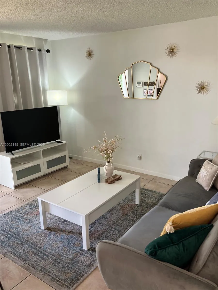 1936 Washington St, Hollywood, Florida 33020, Hollywood, Florida 33020, ,Residential Income,For Sale,1936 Washington St, Hollywood, Florida 33020,A12002148