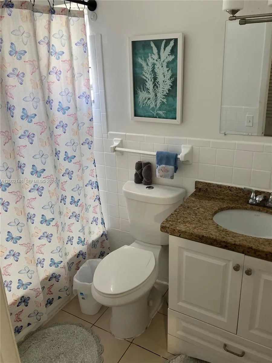 1936 Washington St, Hollywood, Florida 33020, Hollywood, Florida 33020, ,Residential Income,For Sale,1936 Washington St, Hollywood, Florida 33020,A12002148