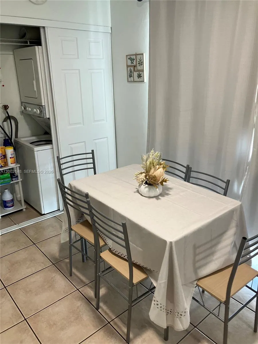 1936 Washington St, Hollywood, Florida 33020, Hollywood, Florida 33020, ,Residential Income,For Sale,1936 Washington St, Hollywood, Florida 33020,A12002148