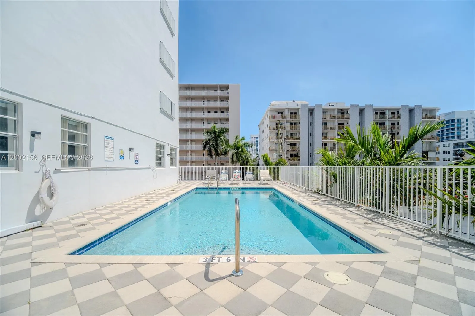 1331 Lincoln Rd 804, Miami Beach, Florida 33139, Miami Beach, Florida 33139, 2 Bedrooms Bedrooms, ,1 BathroomBathrooms,Residential,For Sale,1331 Lincoln Rd 804, Miami Beach, Florida 33139,A12002156