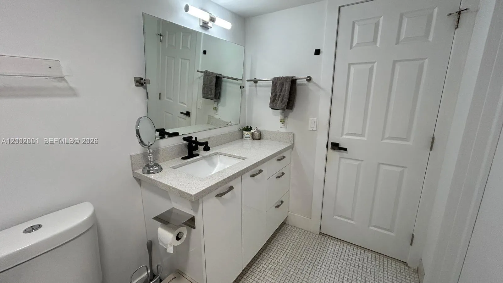 671 Ne 195th St 208e, Miami, Florida 33179, Miami, Florida 33179, 2 Bedrooms Bedrooms, ,2 BathroomsBathrooms,Residential,For Sale,671 Ne 195th St 208e, Miami, Florida 33179,A12002001