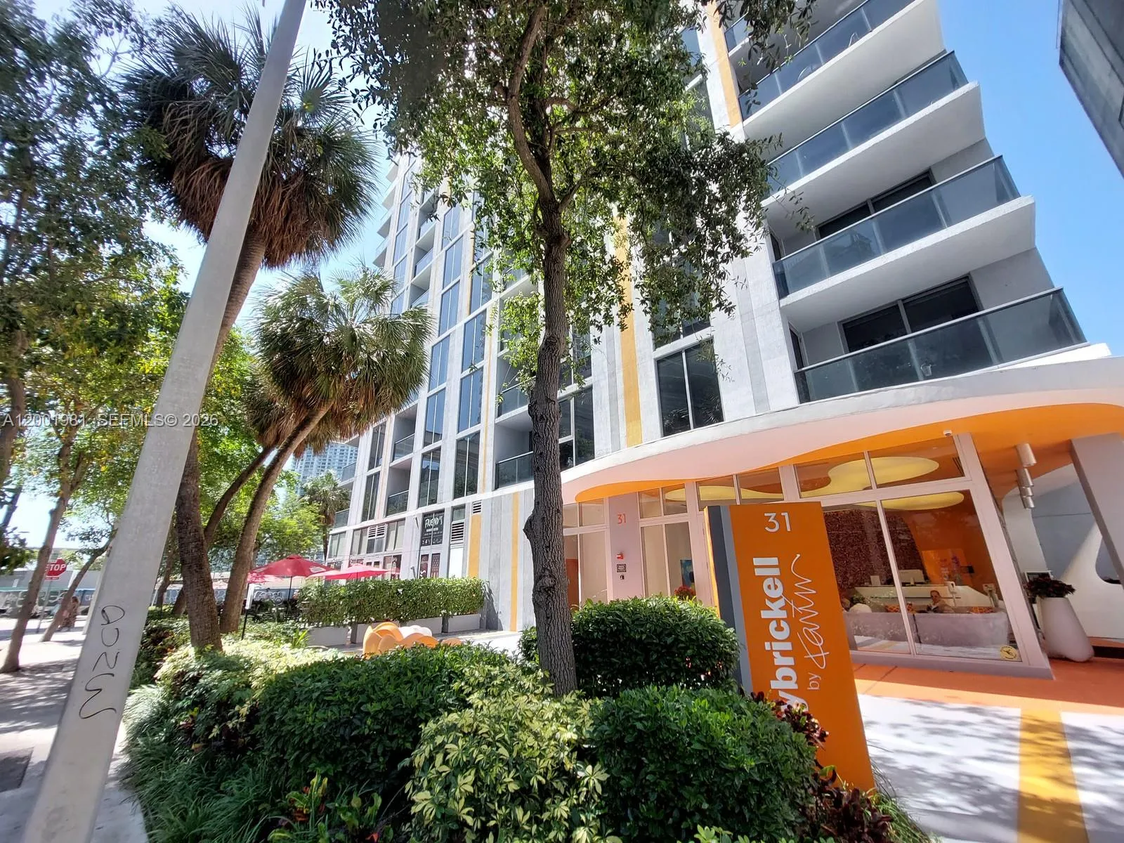 31 Se 6th St 1405, Miami, Florida 33131, Miami, Florida 33131, ,1 BathroomBathrooms,Residential Lease,For Rent,31 Se 6th St 1405, Miami, Florida 33131,A12001981