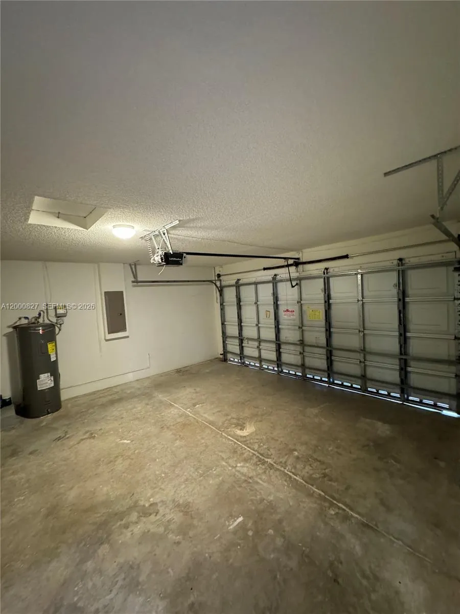 4136 Pine Ridge Ln, Weston, Florida 33331, Weston, Florida 33331, 3 Bedrooms Bedrooms, ,2 BathroomsBathrooms,Residential Lease,For Rent,4136 Pine Ridge Ln, Weston, Florida 33331,A12000827