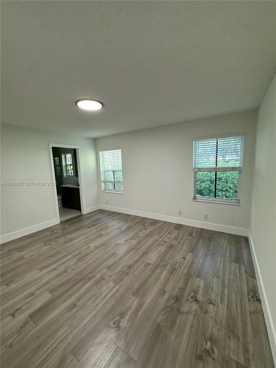 4136 Pine Ridge Ln, Weston, Florida 33331, Weston, Florida 33331, 3 Bedrooms Bedrooms, ,2 BathroomsBathrooms,Residential Lease,For Rent,4136 Pine Ridge Ln, Weston, Florida 33331,A12000827