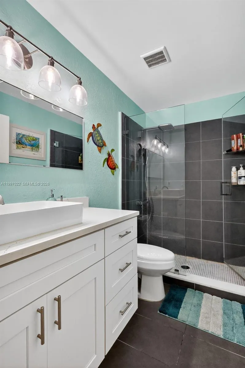 18198 Nw 61st Ct, Hialeah, Florida 33015, Hialeah, Florida 33015, 3 Bedrooms Bedrooms, ,2 BathroomsBathrooms,Residential,For Sale,18198 Nw 61st Ct, Hialeah, Florida 33015,A11997022