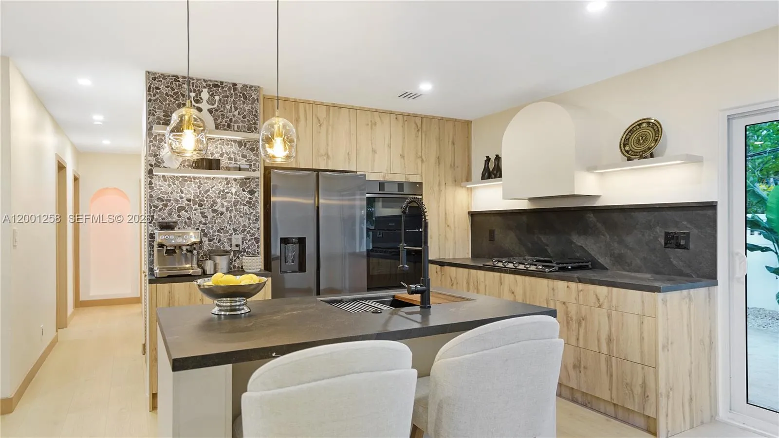 2749 Ne 10th Ave, Wilton Manors, Florida 33334, Wilton Manors, Florida 33334, 3 Bedrooms Bedrooms, ,2 BathroomsBathrooms,Residential,For Sale,2749 Ne 10th Ave, Wilton Manors, Florida 33334,A12001258