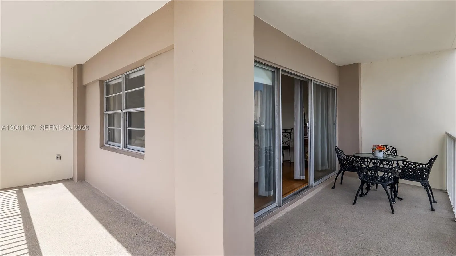 Wrap-around balcony