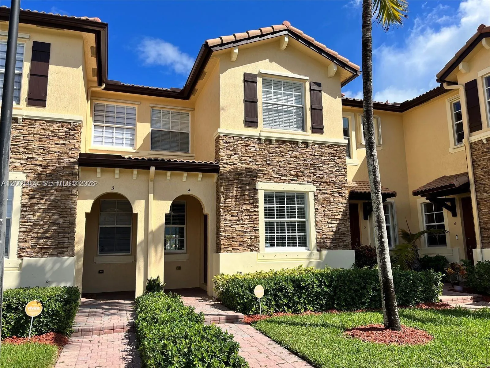 9123 Sw 227th St 4, Cutler Bay, Florida 33190, Cutler Bay, Florida 33190, 3 Bedrooms Bedrooms, ,2 BathroomsBathrooms,Residential Lease,For Rent,9123 Sw 227th St 4, Cutler Bay, Florida 33190,A12001439 9123 Sw 227th St 4, Cutler Bay, Florida 33190, Cutler Bay, Florida 33190, 3 Bedrooms Bedrooms, ,2 BathroomsBathrooms,Residential Lease,For Rent,9123 Sw 227th St 4, Cutler Bay, Florida 33190,A12001439