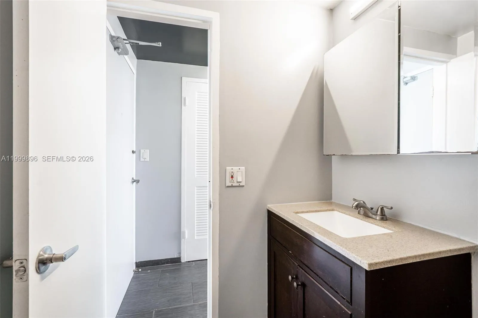 1720 Harrison St 9f, Hollywood, Florida 33020, Hollywood, Florida 33020, ,1 BathroomBathrooms,Residential,For Sale,1720 Harrison St 9f, Hollywood, Florida 33020,A11999896