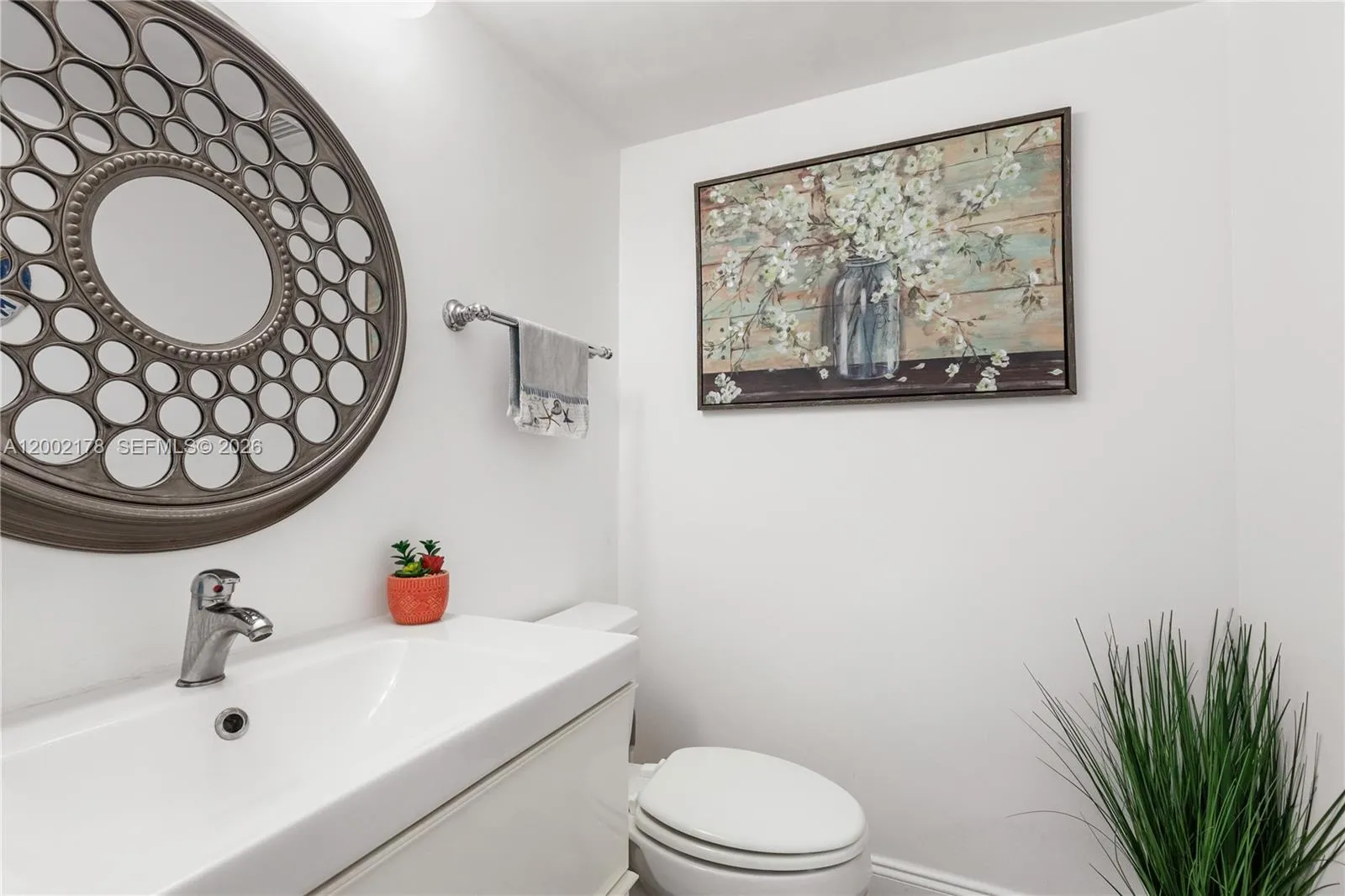 2030 S Ocean Dr 1803, Hallandale Beach, Florida 33, Hallandale Beach, Florida 33009, 1 Bedroom Bedrooms, ,1 BathroomBathrooms,Residential,For Sale,2030 S Ocean Dr 1803, Hallandale Beach, Florida 33,A12002178