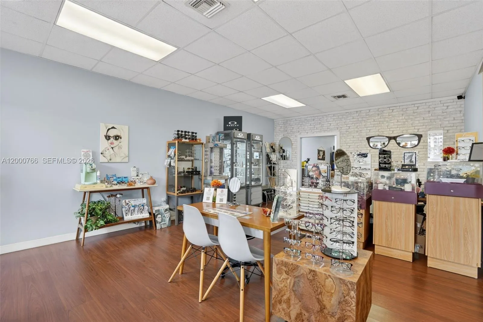 8562 Sw 8th St, Miami, Florida 33144, Miami, Florida 33144, ,Business Opportunity,For Sale,8562 Sw 8th St, Miami, Florida 33144,A12000766