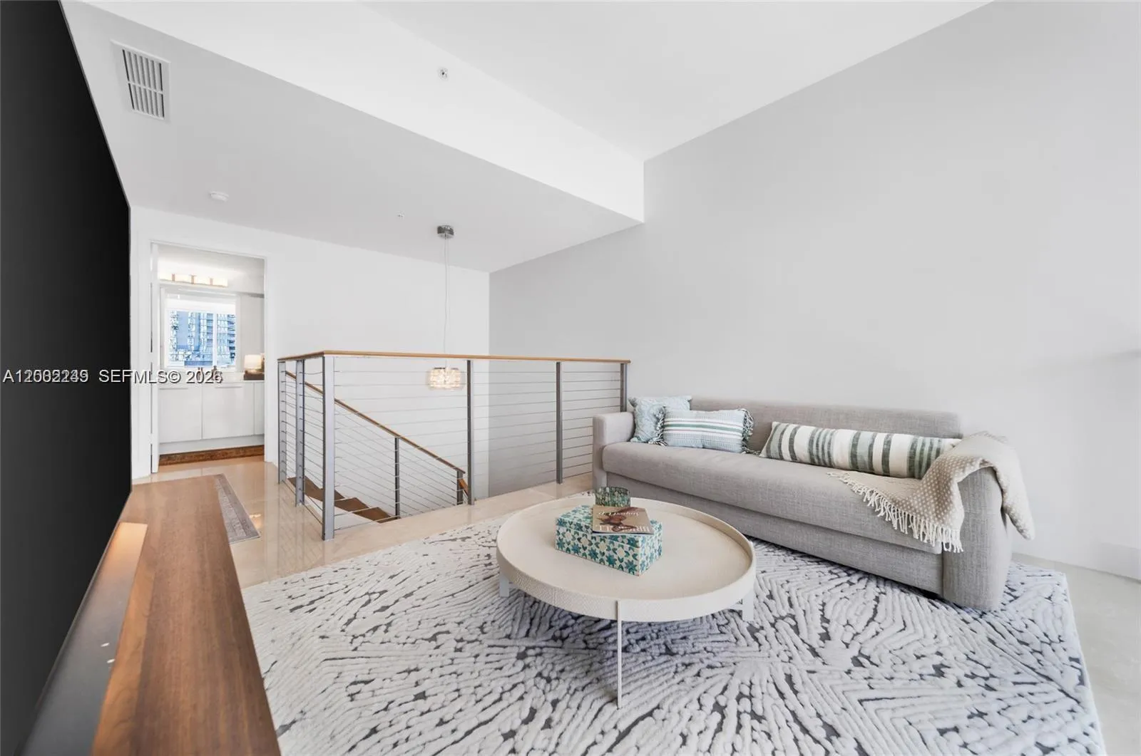 92 Sw 3rd St 902, Miami, Florida 33130, Miami, Florida 33130, 3 Bedrooms Bedrooms, ,3 BathroomsBathrooms,Residential Lease,For Rent,92 Sw 3rd St 902, Miami, Florida 33130,A12002249
