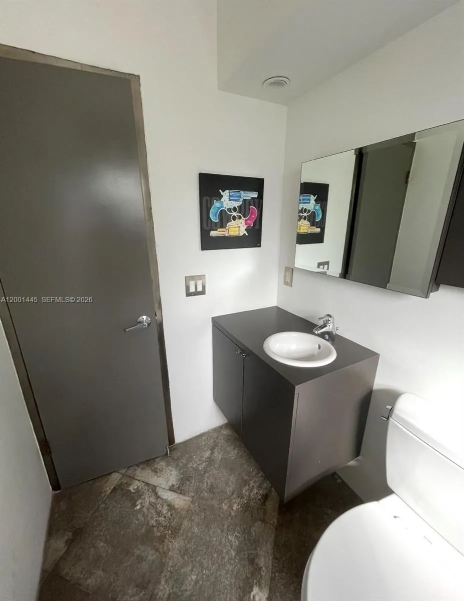 1300 Lincoln Rd A301, Miami Beach, Florida 33139, Miami Beach, Florida 33139, 2 Bedrooms Bedrooms, ,2 BathroomsBathrooms,Residential,For Sale,1300 Lincoln Rd A301, Miami Beach, Florida 33139,A12001445