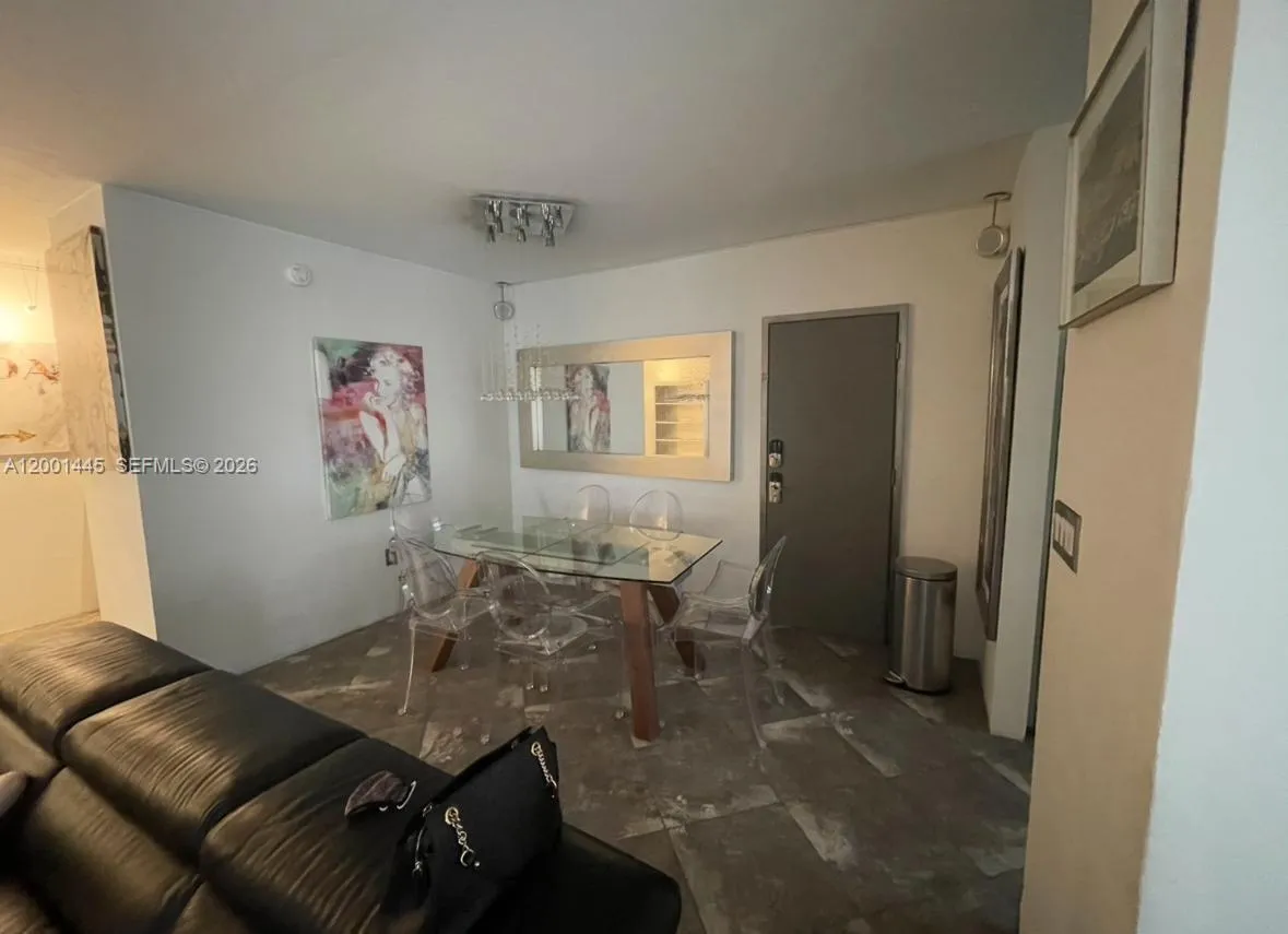 1300 Lincoln Rd A301, Miami Beach, Florida 33139, Miami Beach, Florida 33139, 2 Bedrooms Bedrooms, ,2 BathroomsBathrooms,Residential,For Sale,1300 Lincoln Rd A301, Miami Beach, Florida 33139,A12001445