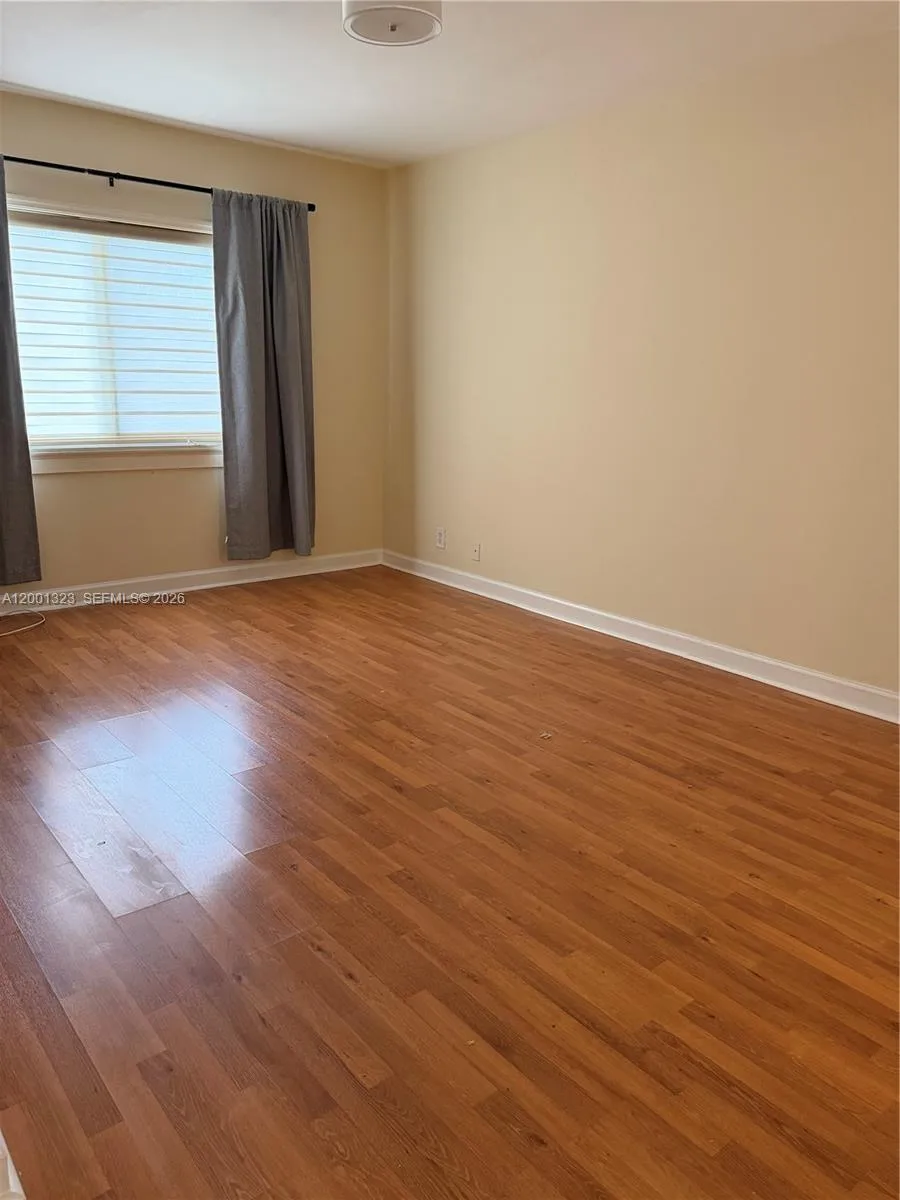100 Edgewater Dr 127, Coral Gables, Florida 33133, Coral Gables, Florida 33133, 1 Bedroom Bedrooms, ,1 BathroomBathrooms,Residential Lease,For Rent,100 Edgewater Dr 127, Coral Gables, Florida 33133,A12001323