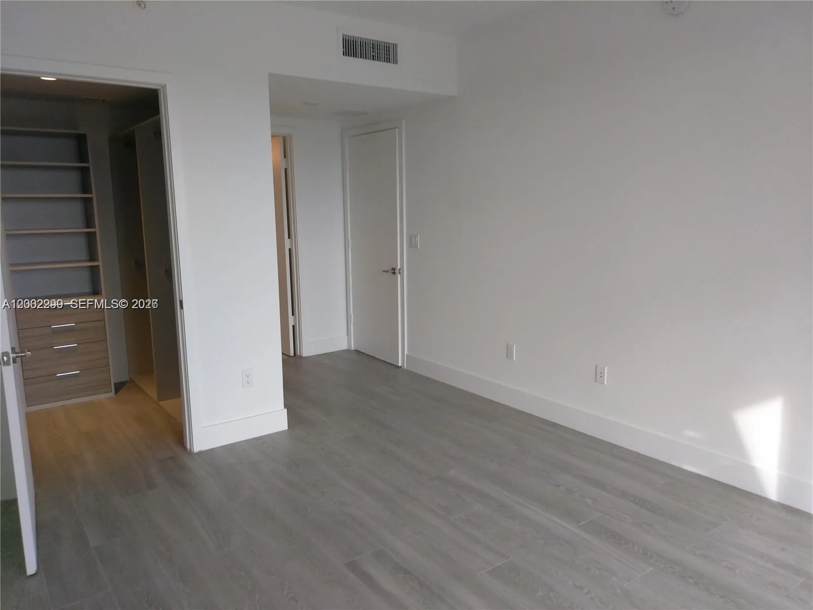 1010 Sw 2nd Ave 1901, Miami, Florida 33130, Miami, Florida 33130, 2 Bedrooms Bedrooms, ,2 BathroomsBathrooms,Residential Lease,For Rent,1010 Sw 2nd Ave 1901, Miami, Florida 33130,A12002299