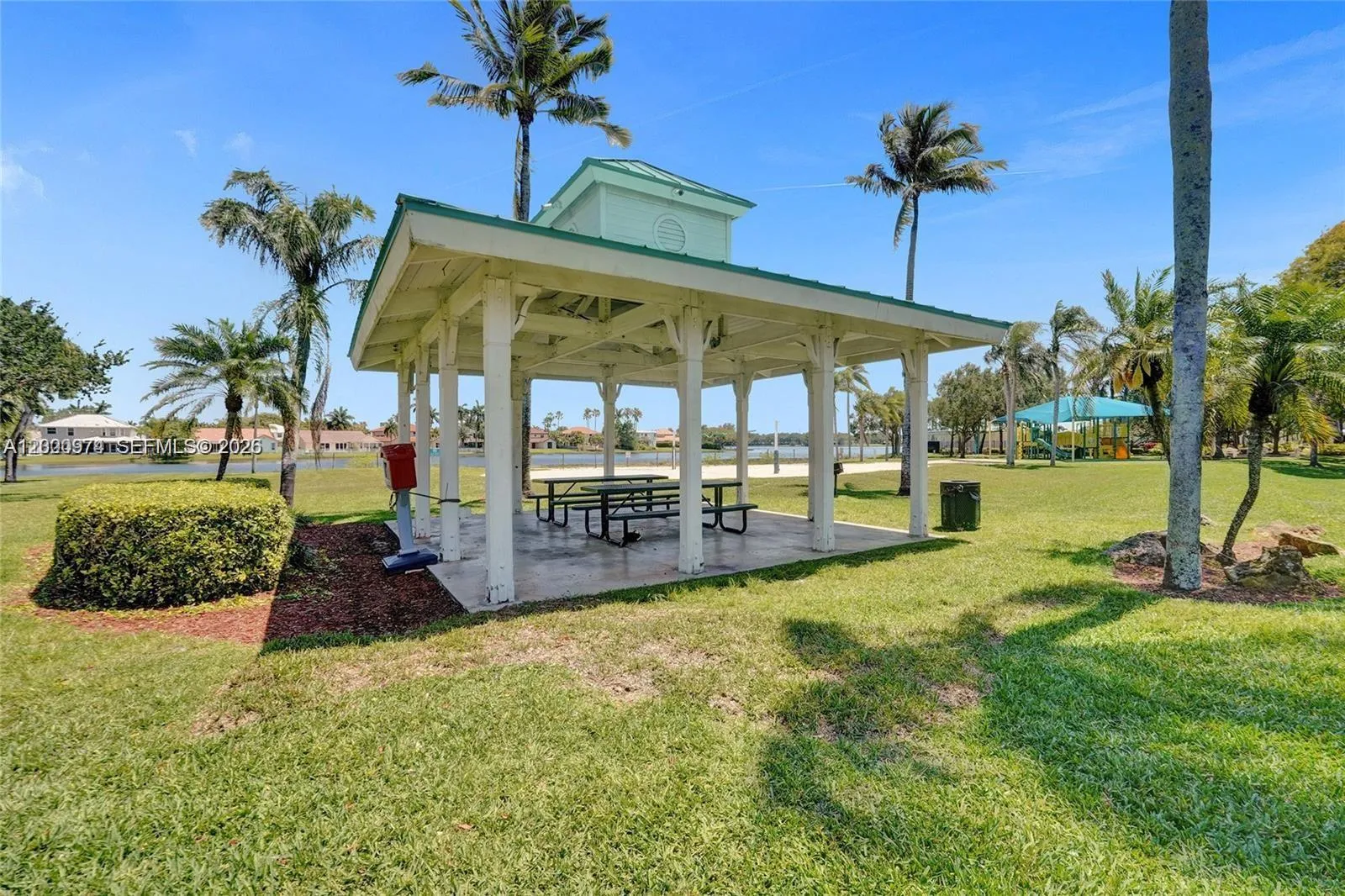 17676 Sw 6th Ct, Pembroke Pines, Florida 33029, Pembroke Pines, Florida 33029, 4 Bedrooms Bedrooms, ,2 BathroomsBathrooms,Residential,For Sale,17676 Sw 6th Ct, Pembroke Pines, Florida 33029,A12000974