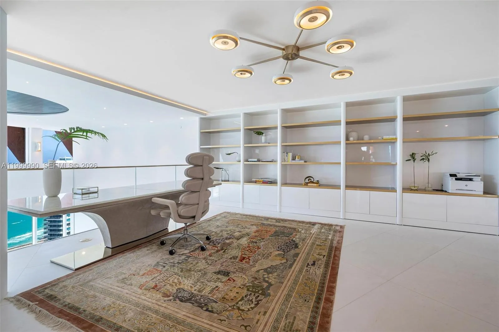 300 S Pointe Dr Ph-5, Miami Beach, Florida 33139, Miami Beach, Florida 33139, 4 Bedrooms Bedrooms, ,6 BathroomsBathrooms,Residential,For Sale,300 S Pointe Dr Ph-5, Miami Beach, Florida 33139,A11999990