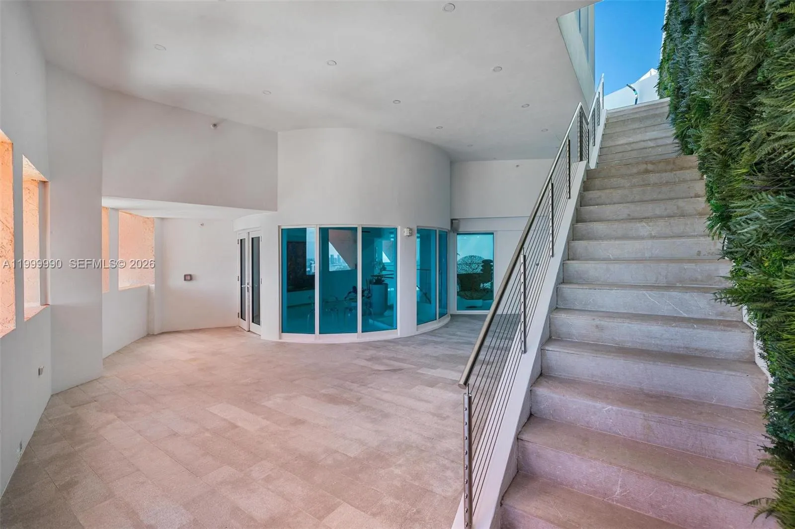 300 S Pointe Dr Ph-5, Miami Beach, Florida 33139, Miami Beach, Florida 33139, 4 Bedrooms Bedrooms, ,6 BathroomsBathrooms,Residential,For Sale,300 S Pointe Dr Ph-5, Miami Beach, Florida 33139,A11999990