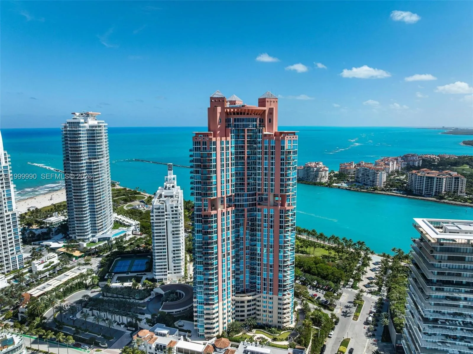 300 S Pointe Dr Ph-5, Miami Beach, Florida 33139, Miami Beach, Florida 33139, 4 Bedrooms Bedrooms, ,6 BathroomsBathrooms,Residential,For Sale,300 S Pointe Dr Ph-5, Miami Beach, Florida 33139,A11999990