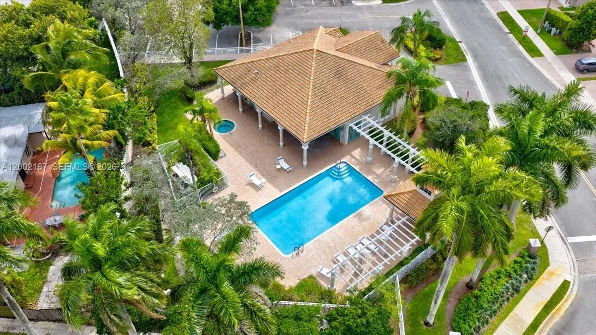 7600 S Aragon Blvd 1, Sunrise, Florida 33322, Sunrise, Florida 33322, 3 Bedrooms Bedrooms, ,2 BathroomsBathrooms,Residential,For Sale,7600 S Aragon Blvd 1, Sunrise, Florida 33322,A12002167