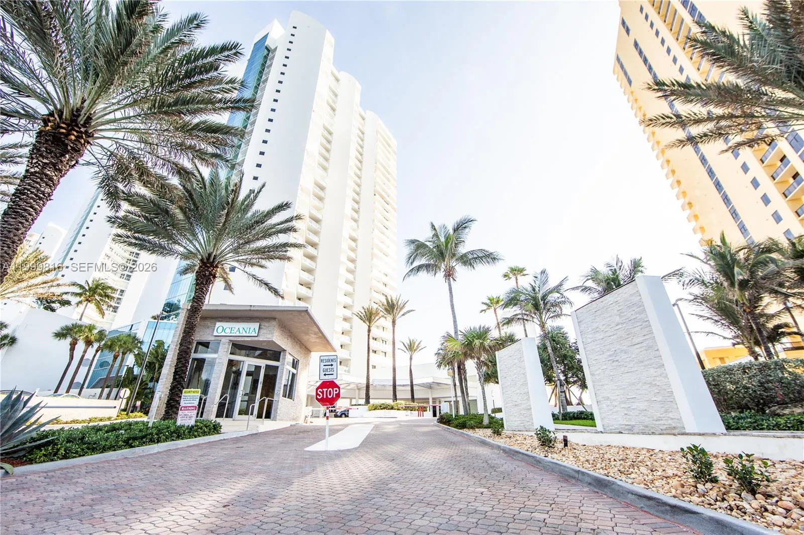 16500 Collins Ave 554, Sunny Isles Beach, Florida, Sunny Isles Beach, Florida 33160, 2 Bedrooms Bedrooms, ,2 BathroomsBathrooms,Residential,For Sale,16500 Collins Ave 554, Sunny Isles Beach, Florida ,A11999816