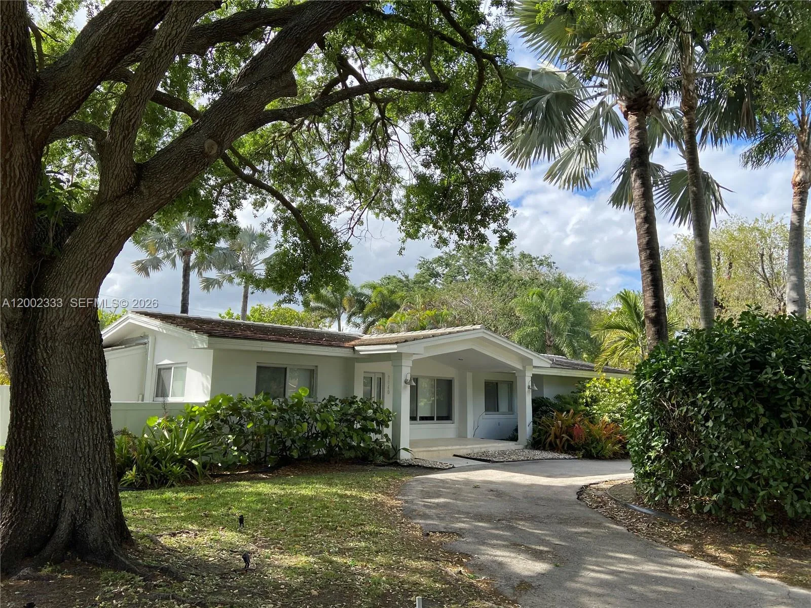 9840 Sw 69th Ave 0, Pinecrest, Florida 33156, Pinecrest, Florida 33156, 4 Bedrooms Bedrooms, ,3 BathroomsBathrooms,Residential Lease,For Rent,9840 Sw 69th Ave 0, Pinecrest, Florida 33156,A12002333