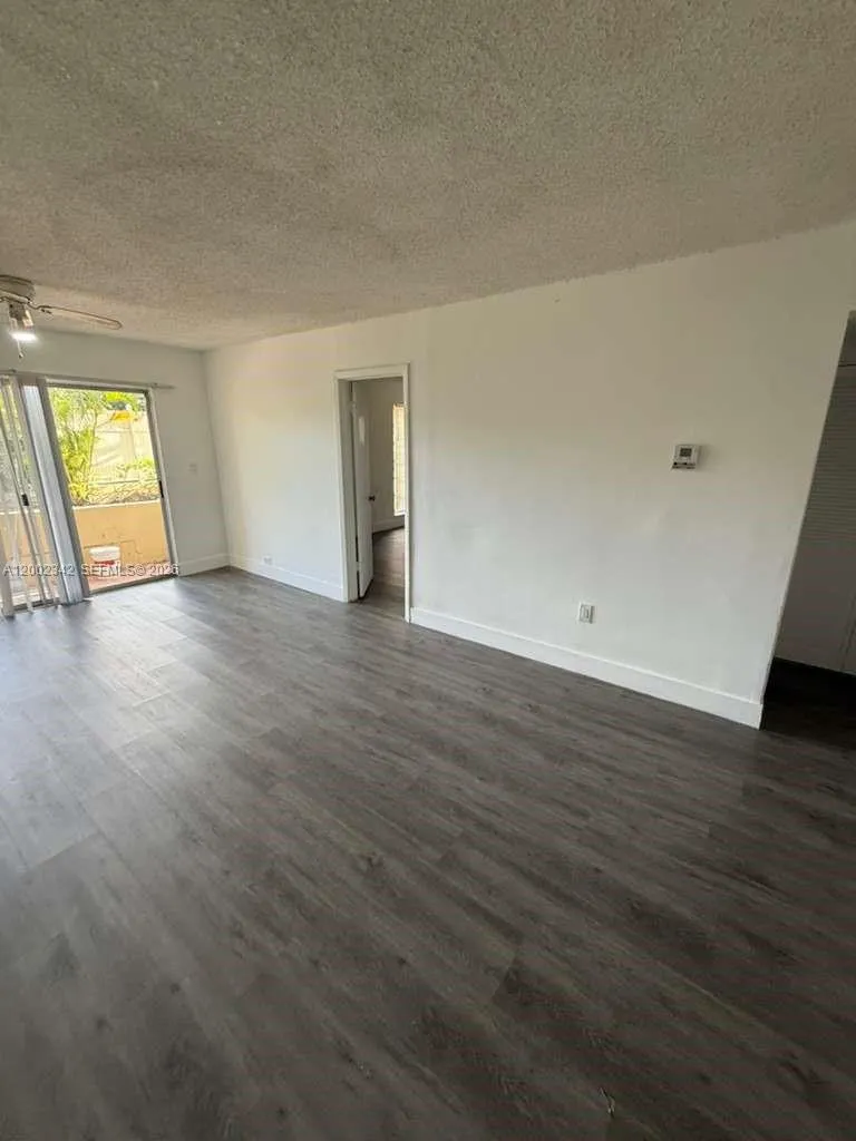 11905 Ne 2nd Ave C106, North Miami, Florida 33161, North Miami, Florida 33161, 2 Bedrooms Bedrooms, ,1 BathroomBathrooms,Residential Lease,For Rent,11905 Ne 2nd Ave C106, North Miami, Florida 33161,A12002342