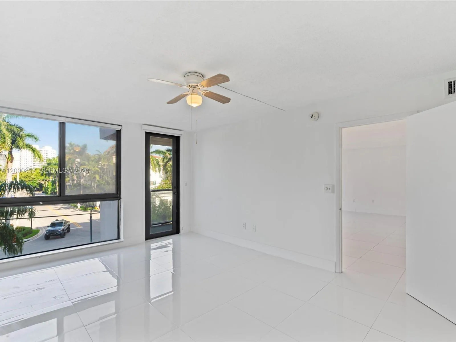 9800 W Bay Harbor Dr 308, Bay Harbor Islands, Flor, Bay Harbor Islands, Florida 33154, 1 Bedroom Bedrooms, ,1 BathroomBathrooms,Residential Lease,For Rent,9800 W Bay Harbor Dr 308, Bay Harbor Islands, Flor,A12000892