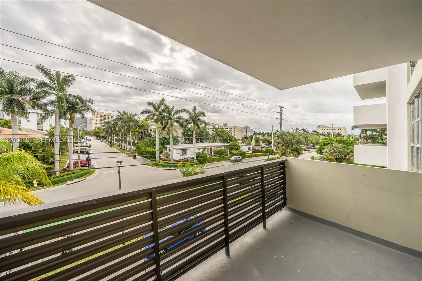 9800 W Bay Harbor Dr 308, Bay Harbor Islands, Flor, Bay Harbor Islands, Florida 33154, 1 Bedroom Bedrooms, ,1 BathroomBathrooms,Residential Lease,For Rent,9800 W Bay Harbor Dr 308, Bay Harbor Islands, Flor,A12000892