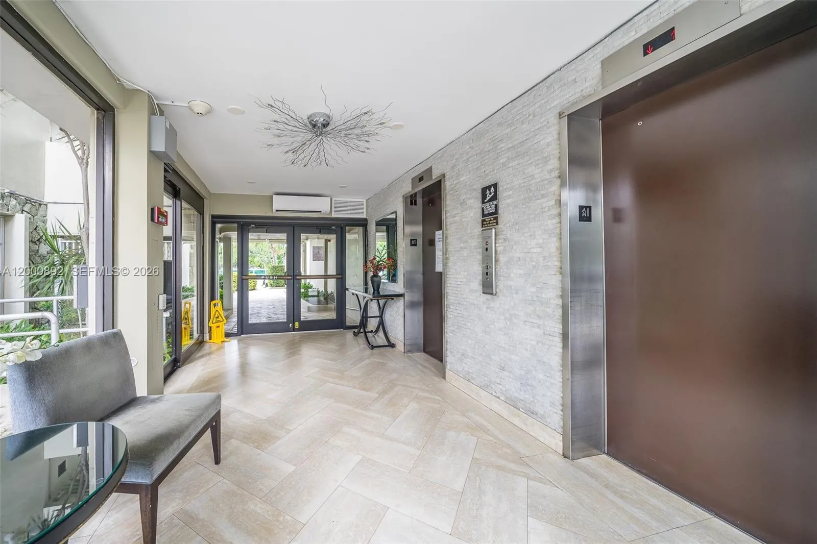 9800 W Bay Harbor Dr 308, Bay Harbor Islands, Flor, Bay Harbor Islands, Florida 33154, 1 Bedroom Bedrooms, ,1 BathroomBathrooms,Residential Lease,For Rent,9800 W Bay Harbor Dr 308, Bay Harbor Islands, Flor,A12000892