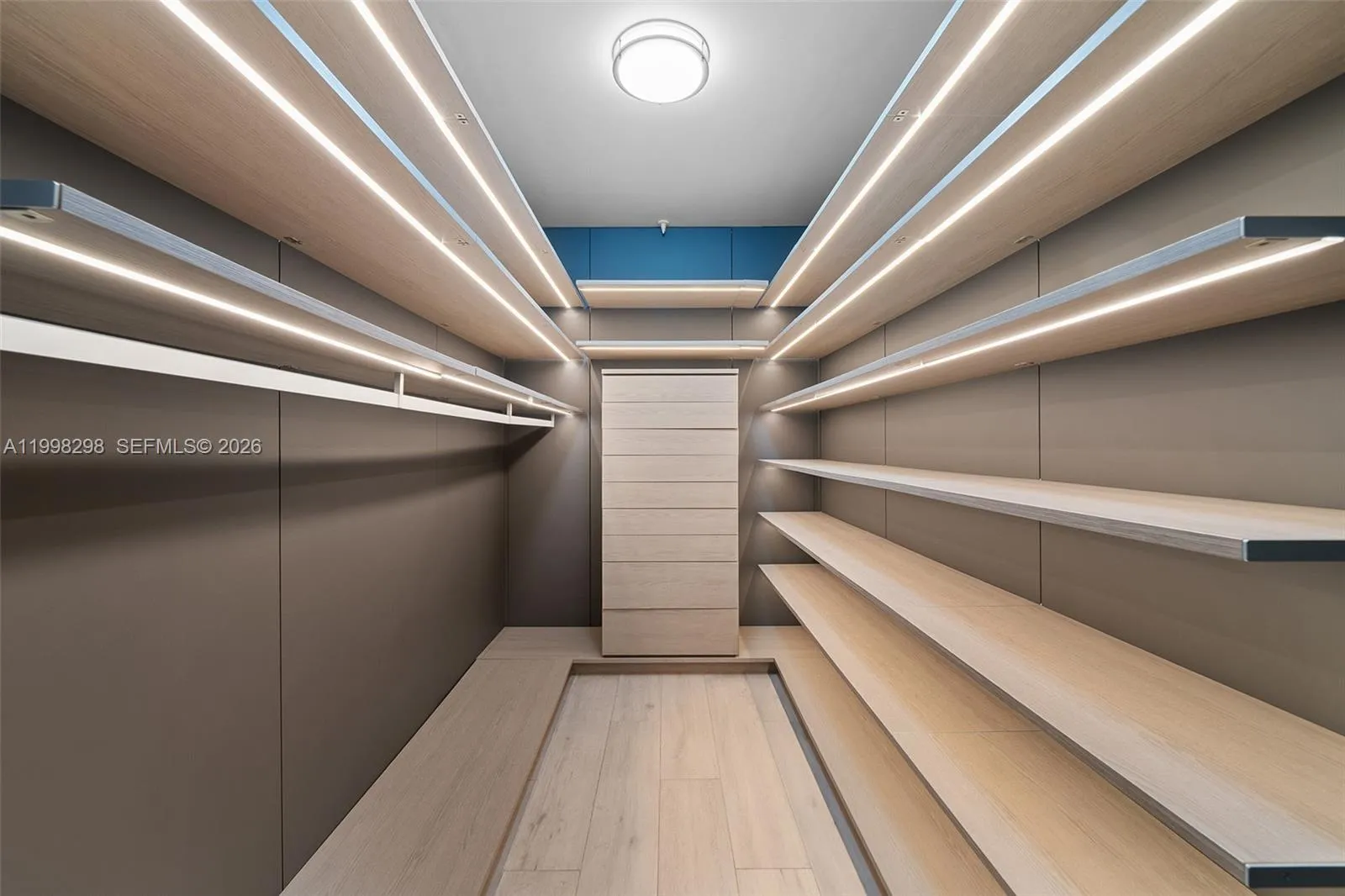 488 Ne 18th St 715, Miami, Florida 33132, Miami, Florida 33132, 3 Bedrooms Bedrooms, ,4 BathroomsBathrooms,Residential,For Sale,488 Ne 18th St 715, Miami, Florida 33132,A11998298