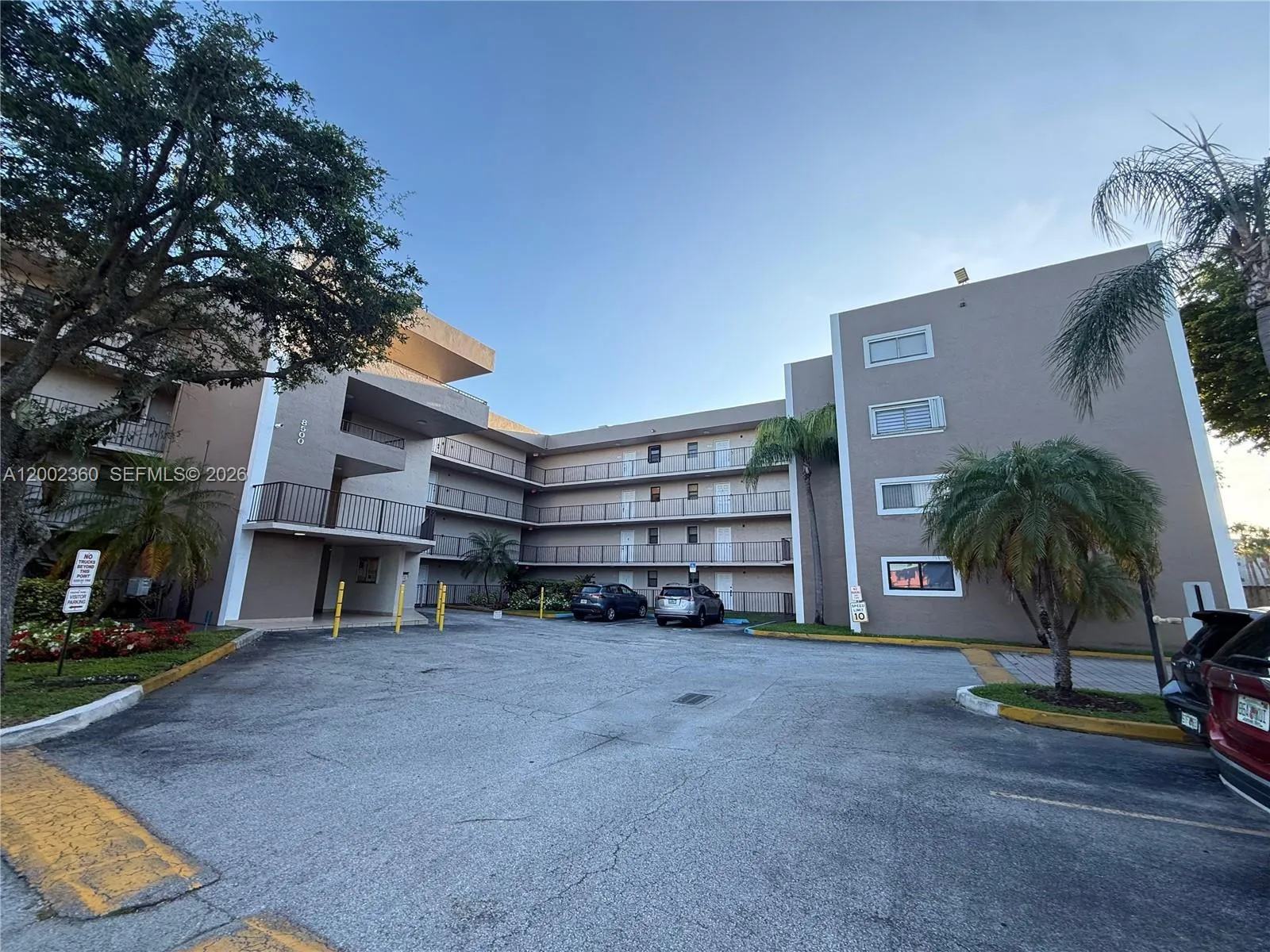 8500 Nw 8th St 308, Miami, Florida 33126, Miami, Florida 33126, 2 Bedrooms Bedrooms, ,2 BathroomsBathrooms,Residential Lease,For Rent,8500 Nw 8th St 308, Miami, Florida 33126,A12002360