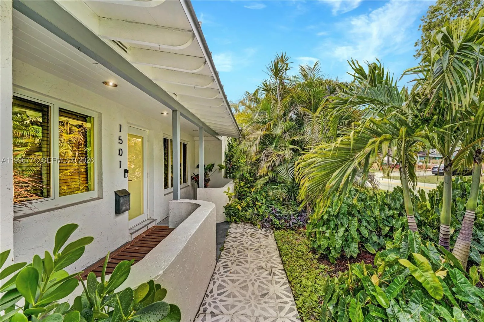 1501 Ne 35th St, Oakland Park, Florida 33334, Oakland Park, Florida 33334, 3 Bedrooms Bedrooms, ,2 BathroomsBathrooms,Residential,For Sale,1501 Ne 35th St, Oakland Park, Florida 33334,A11996771